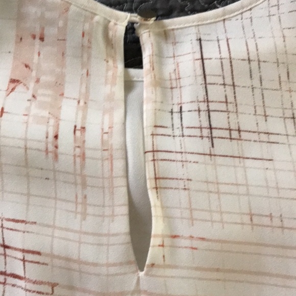 WHBM- Asymmetrical blouse-XXS - Picture 6 of 10